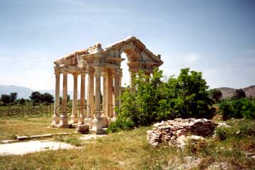 Tetrapylon in Aphrodisias, Kleinasien, Türkei.