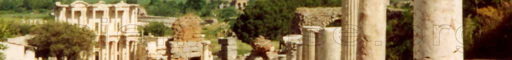 Ephesos mit der Fassade der Celsusbibliothek in der Türkei, Kleinasien.
